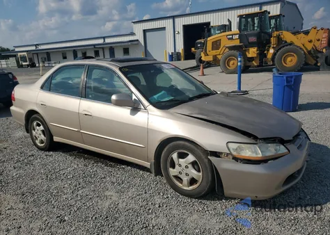 2000 Honda Accord Ex из США, поврежденный, VIN 1HGCG5669YA086014